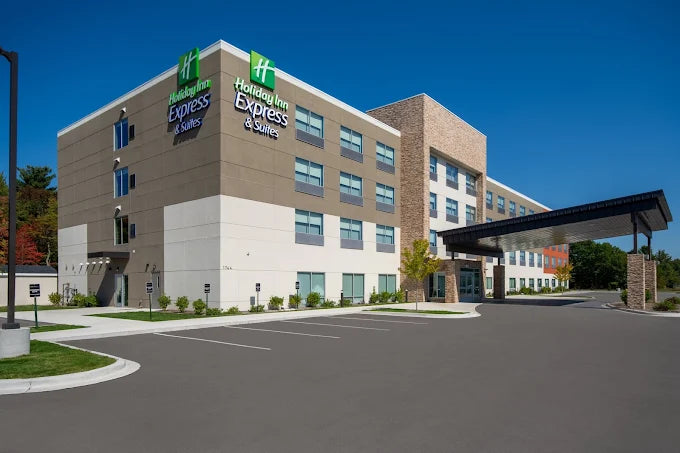 Holiday Inn Express - Fruitport MI