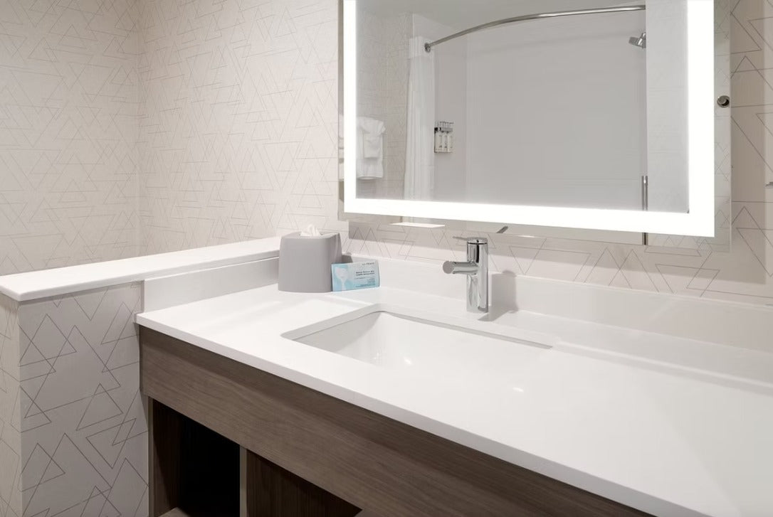 Guestroom Vanity
